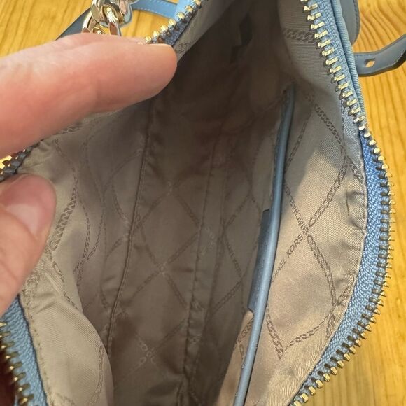 Michael Kors Jet Set Charm Medium Nylon Gabardine Crossbody Bag Chambray - Picture 10 of 12